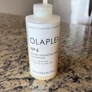 OLAPLEX No.4 Bond Maintenance Shampoo 8.5oz